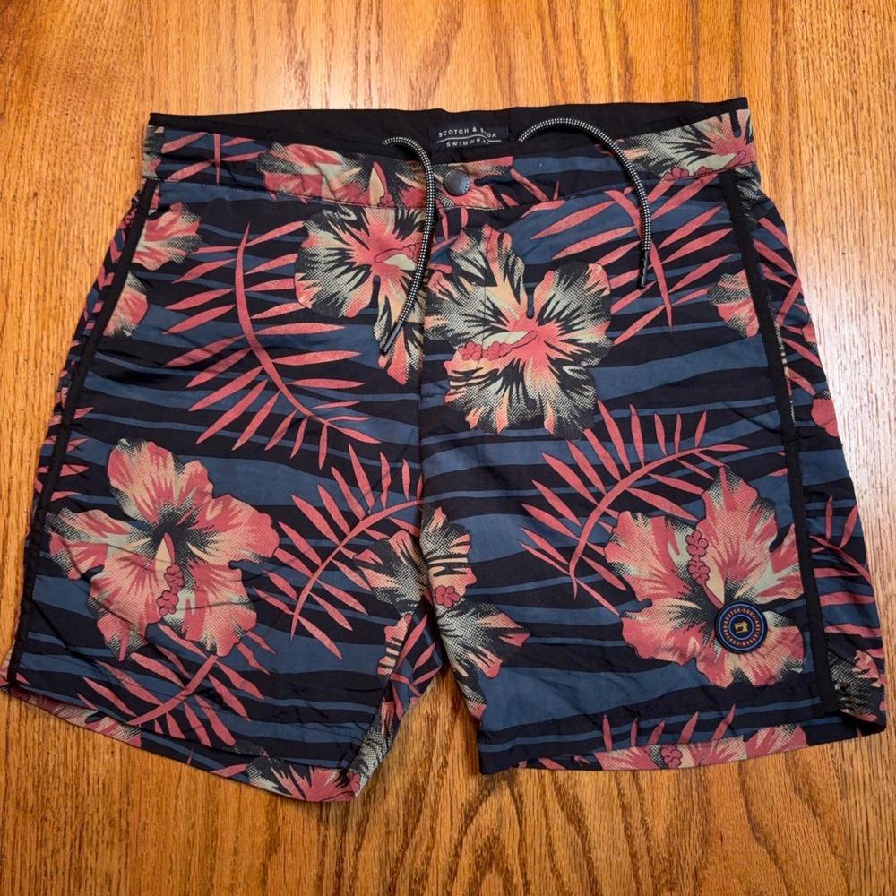 Scotch & Soda Swim Trunks Mens S Navy Blue Tropical Hibiscus Floral Striped